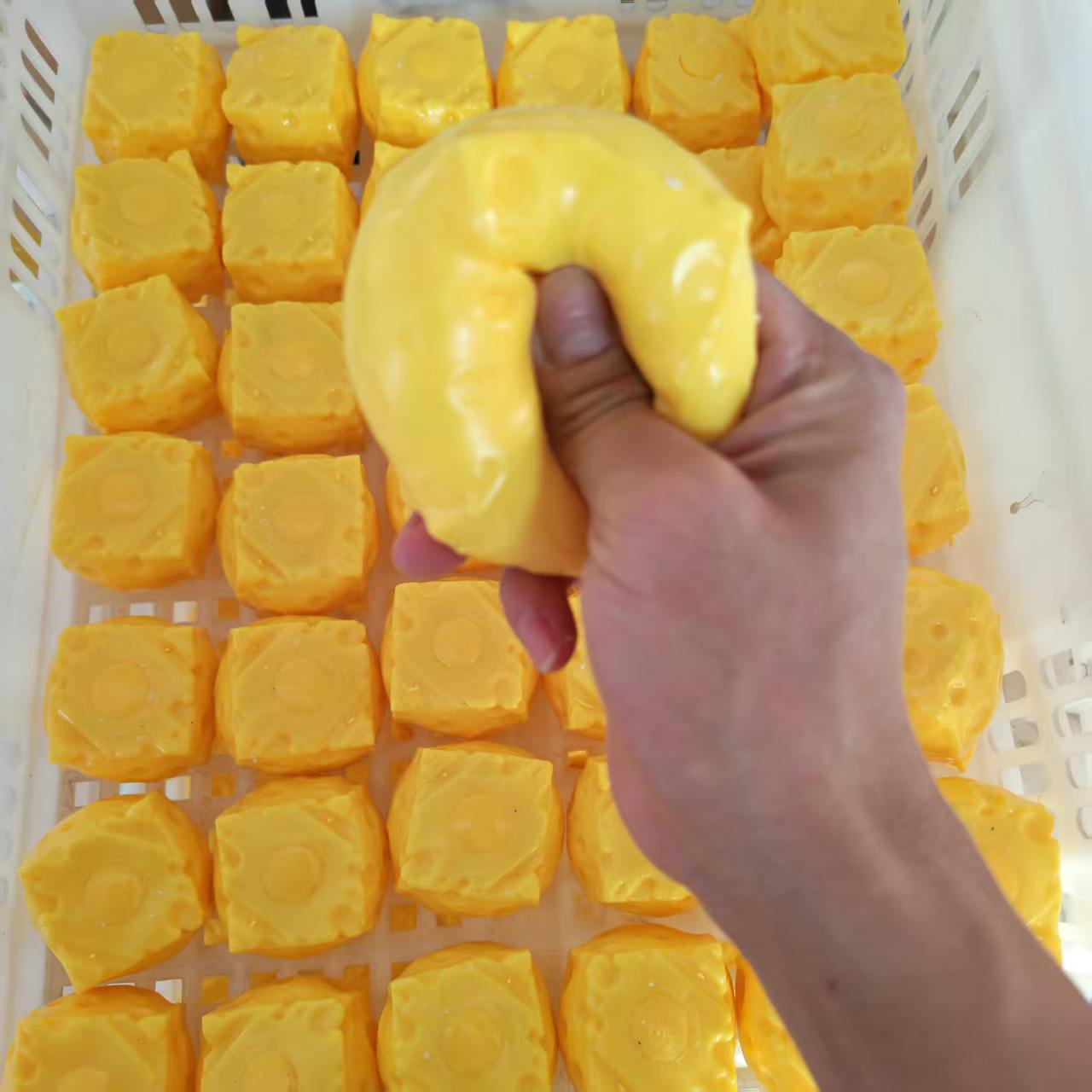 Crispy Mini Cheese Handmade Sq - Electronics Latest Gadgets review and price